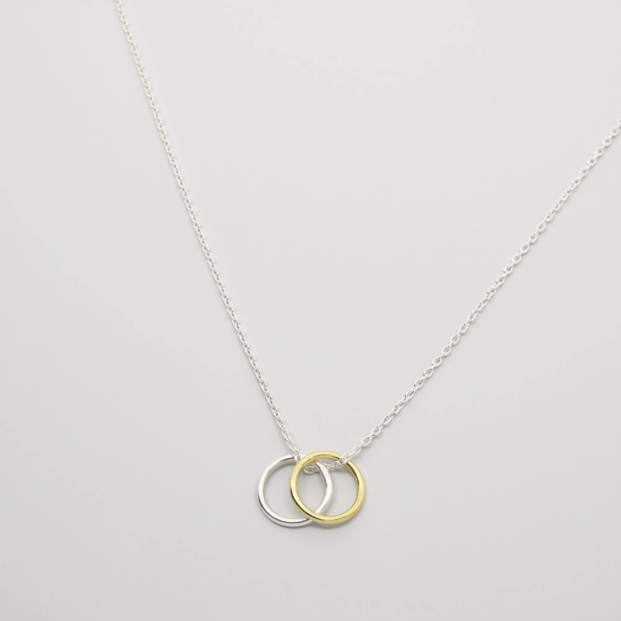 Bicolor Circle Necklace
