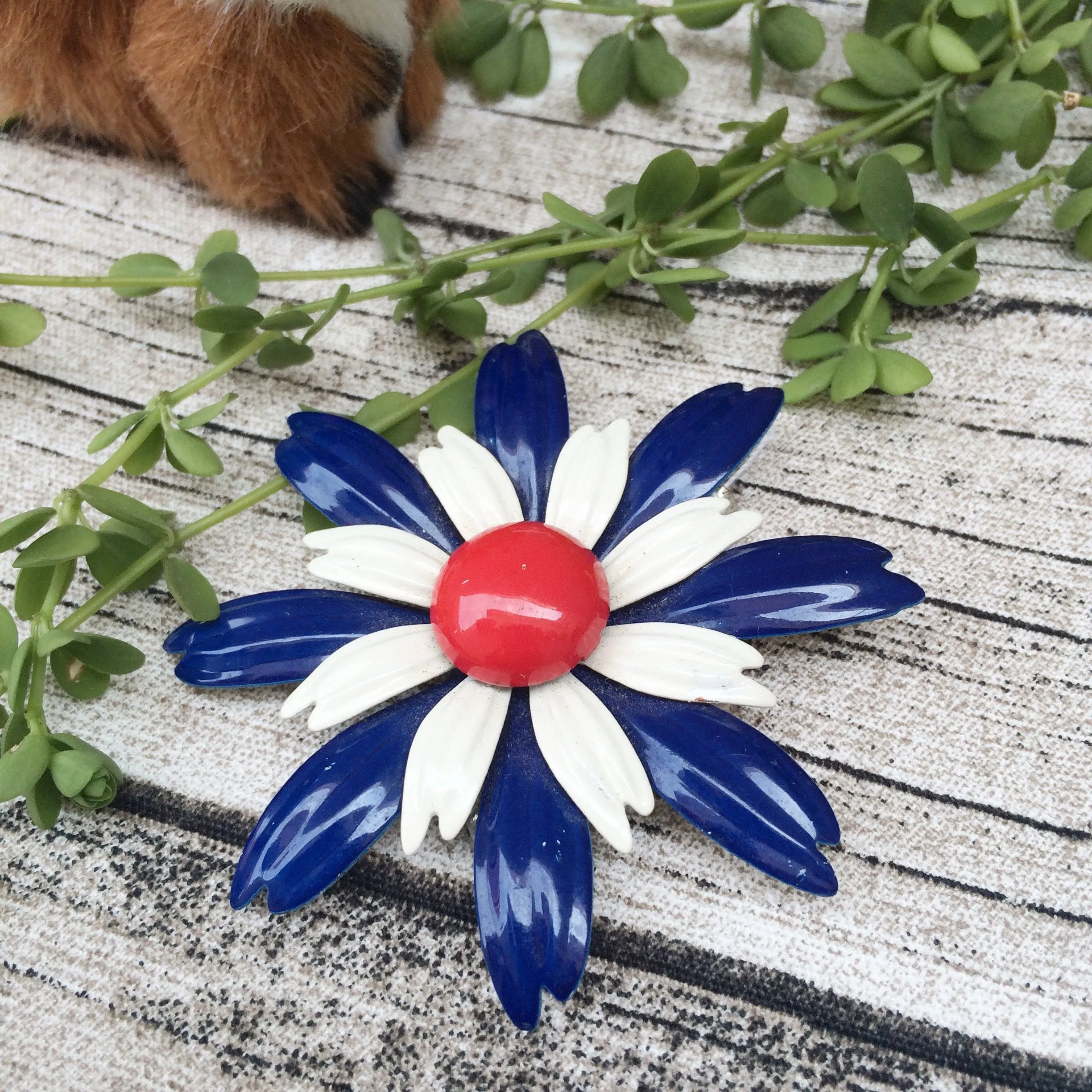 Fireworks Sky | Vintage 1960s Red White Blue Fourth of July Floral Enamel Brooch