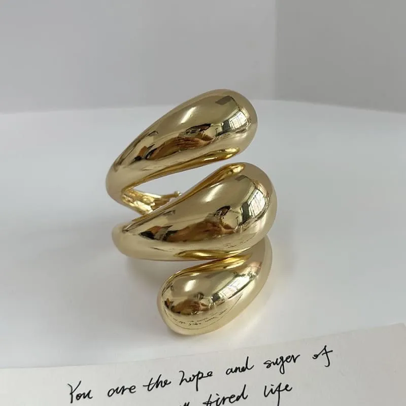 Geometric Spiral Water Droplet Opening Bracelet in Gold Tone