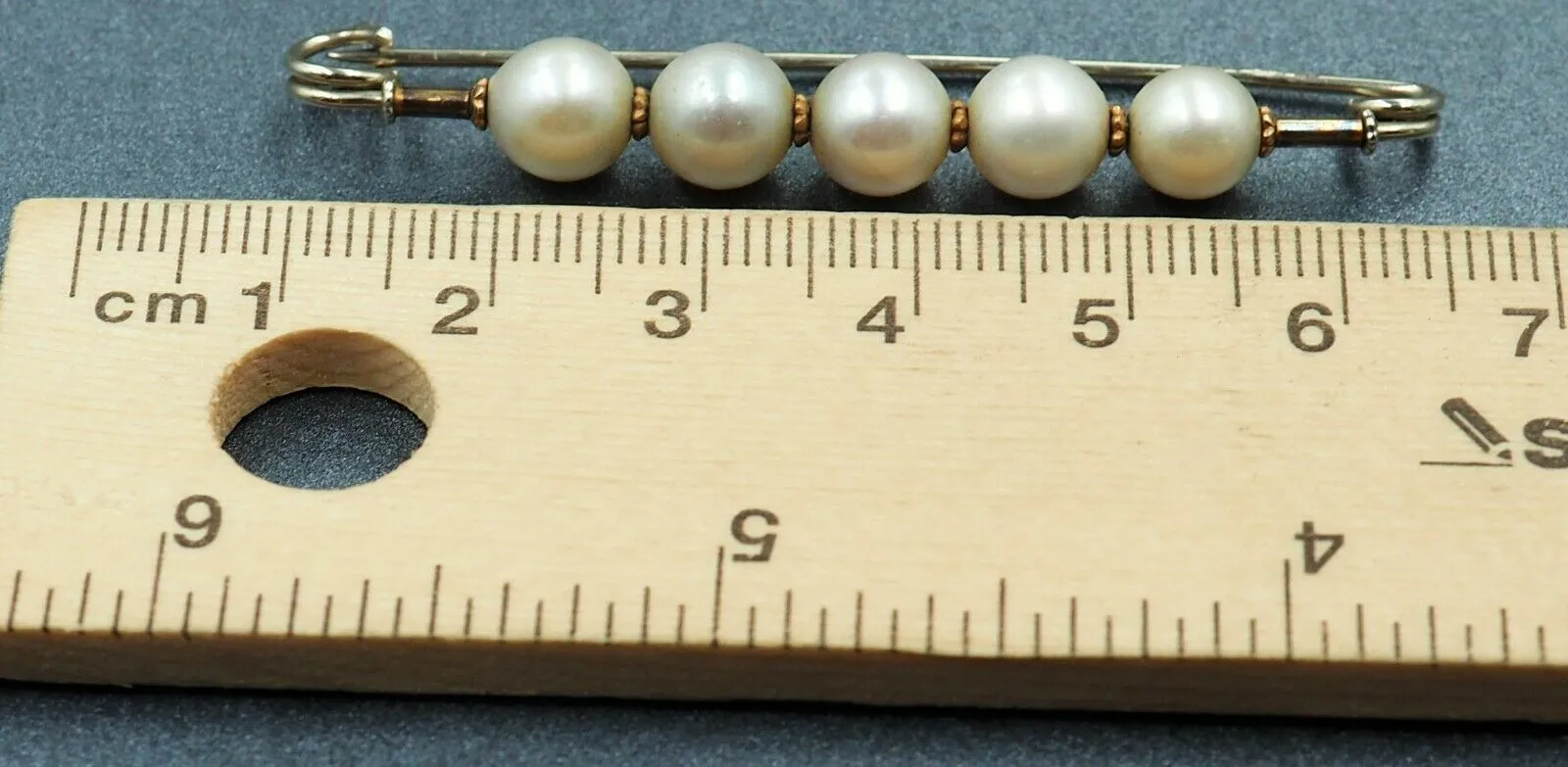 Pearl 9ct White & Yellow Gold Brooch