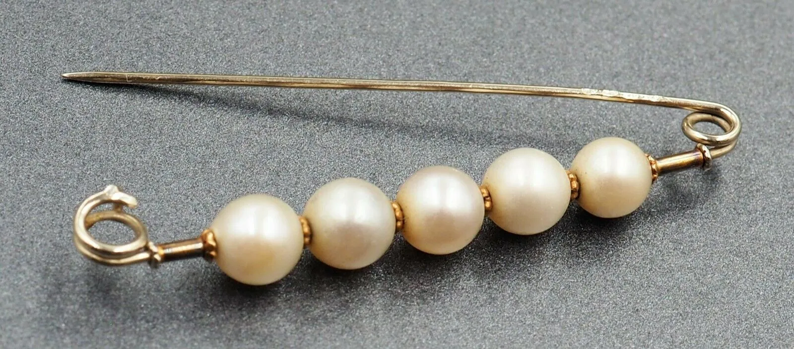 Pearl 9ct White & Yellow Gold Brooch