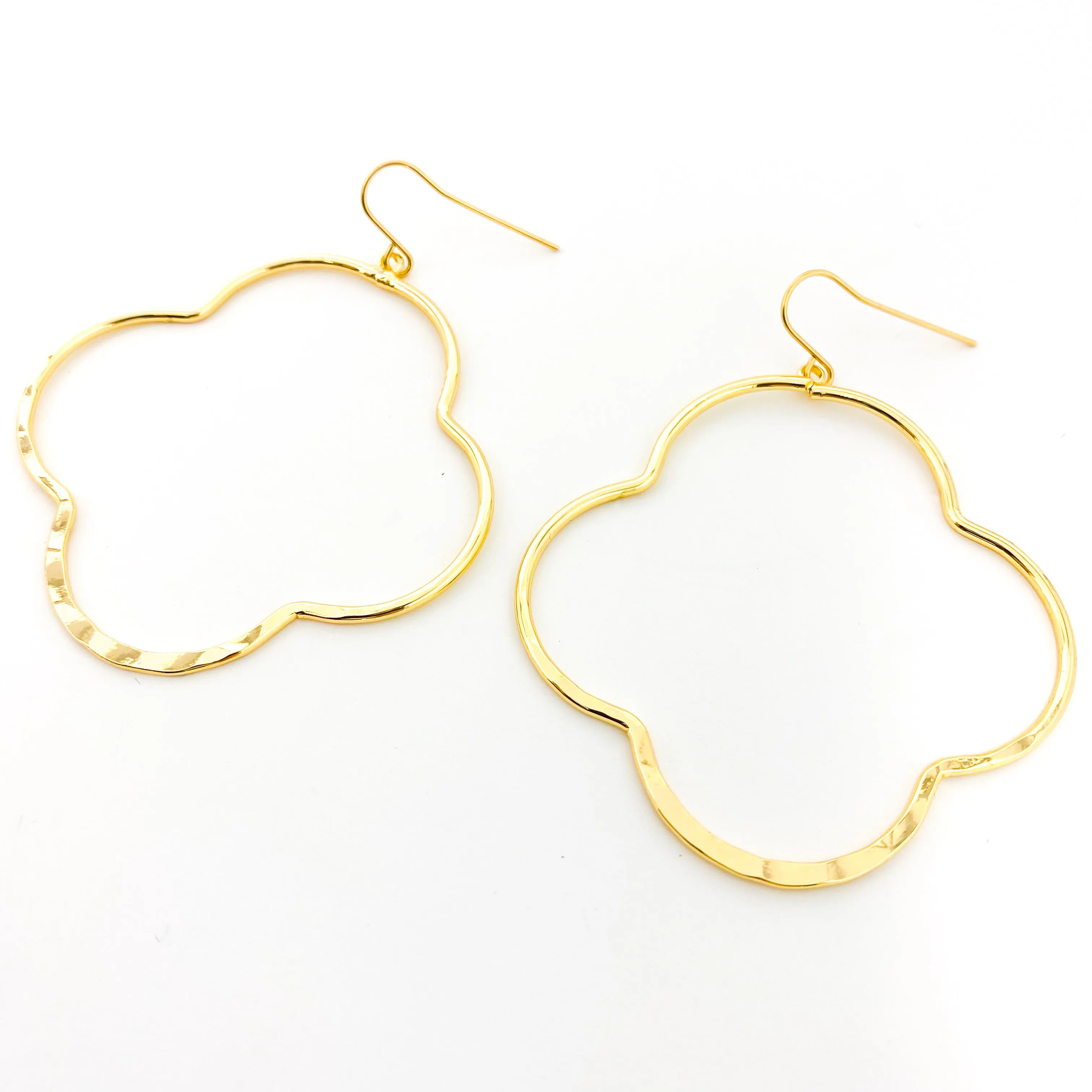 Vera Hammered Van Cleef Earring